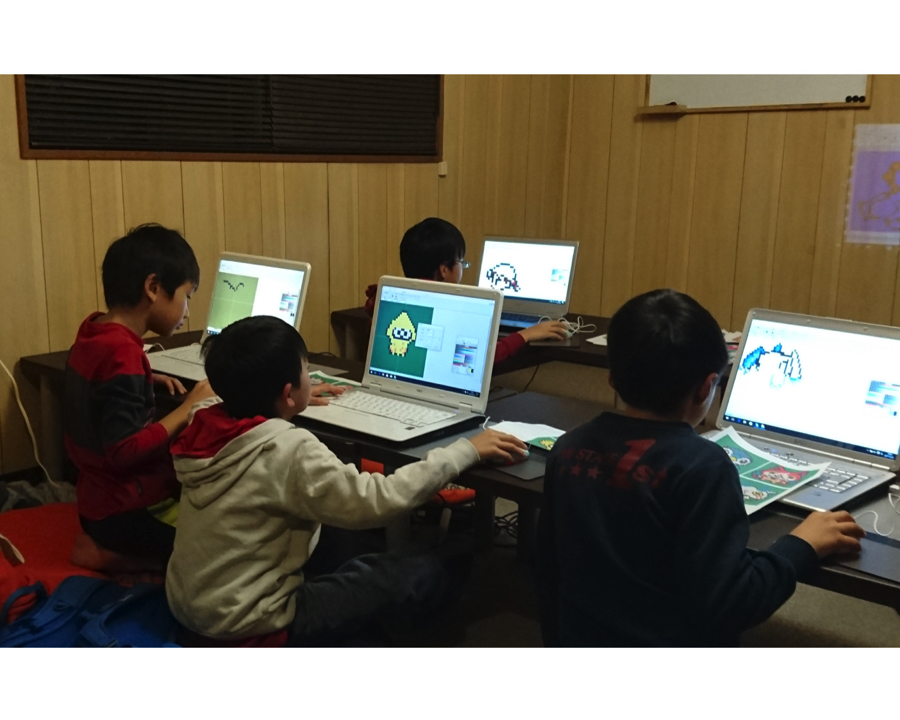 【西東京市／武蔵野市・教室】大人も子ども対象プログラミングワークショップ★オリジナルの電卓アプリを作ってみよう！